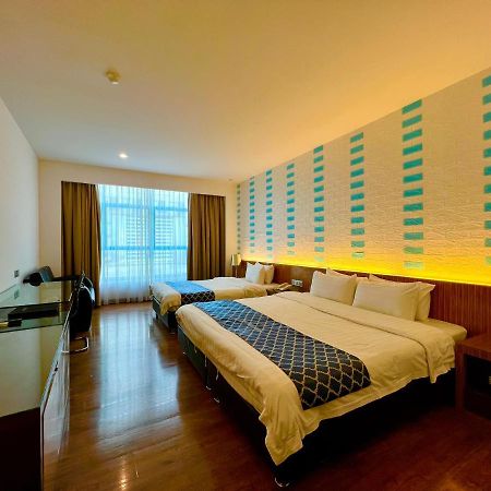 New World Express Motel Бинтулу Экстерьер фото